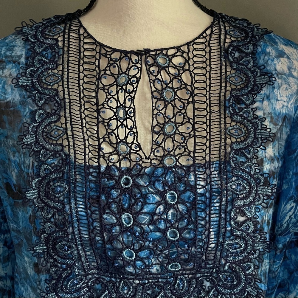 Elie Tahari | Avan Long-Sleeve Lace-Trim Chiffon … - image 4